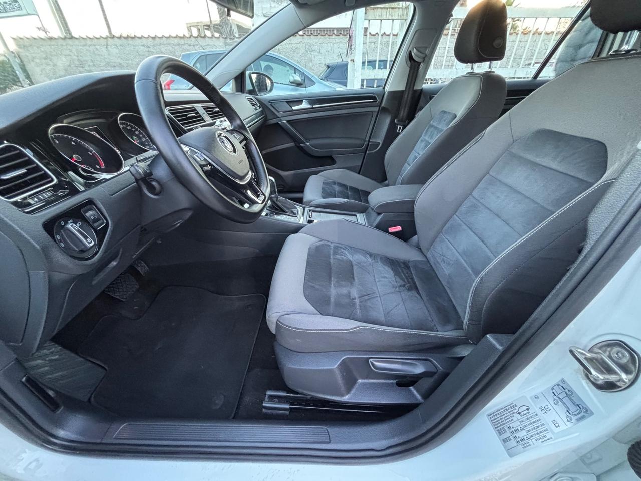 VW GOLF 1.6TDI 110CV DSG HIGHLINE STYPENDA