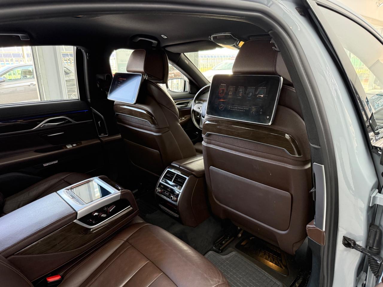 Bmw 740 740E LUXURY 326 CV FULL OPTIONAL