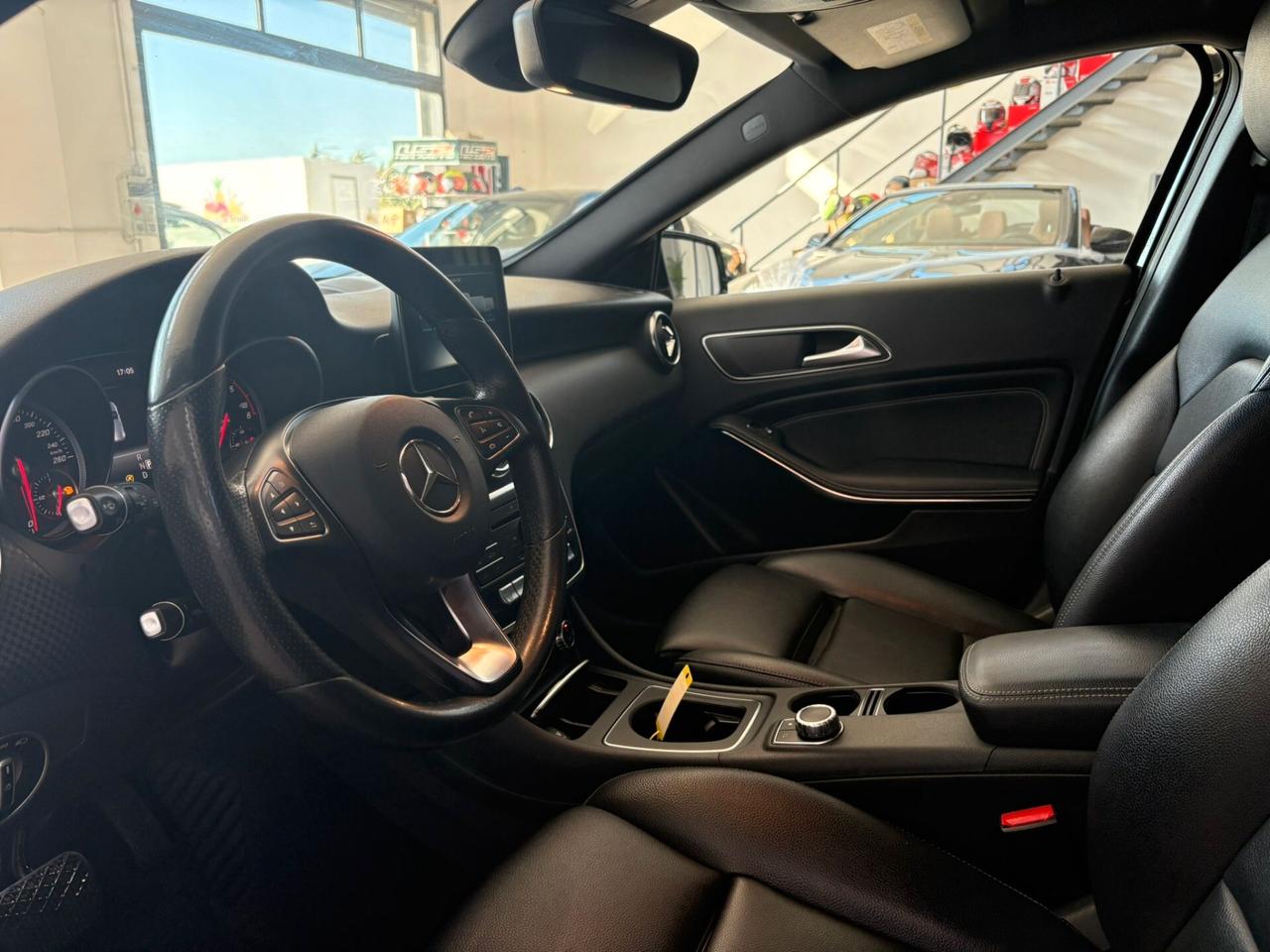 Mercedes-benz A 200 A 200 d Premium