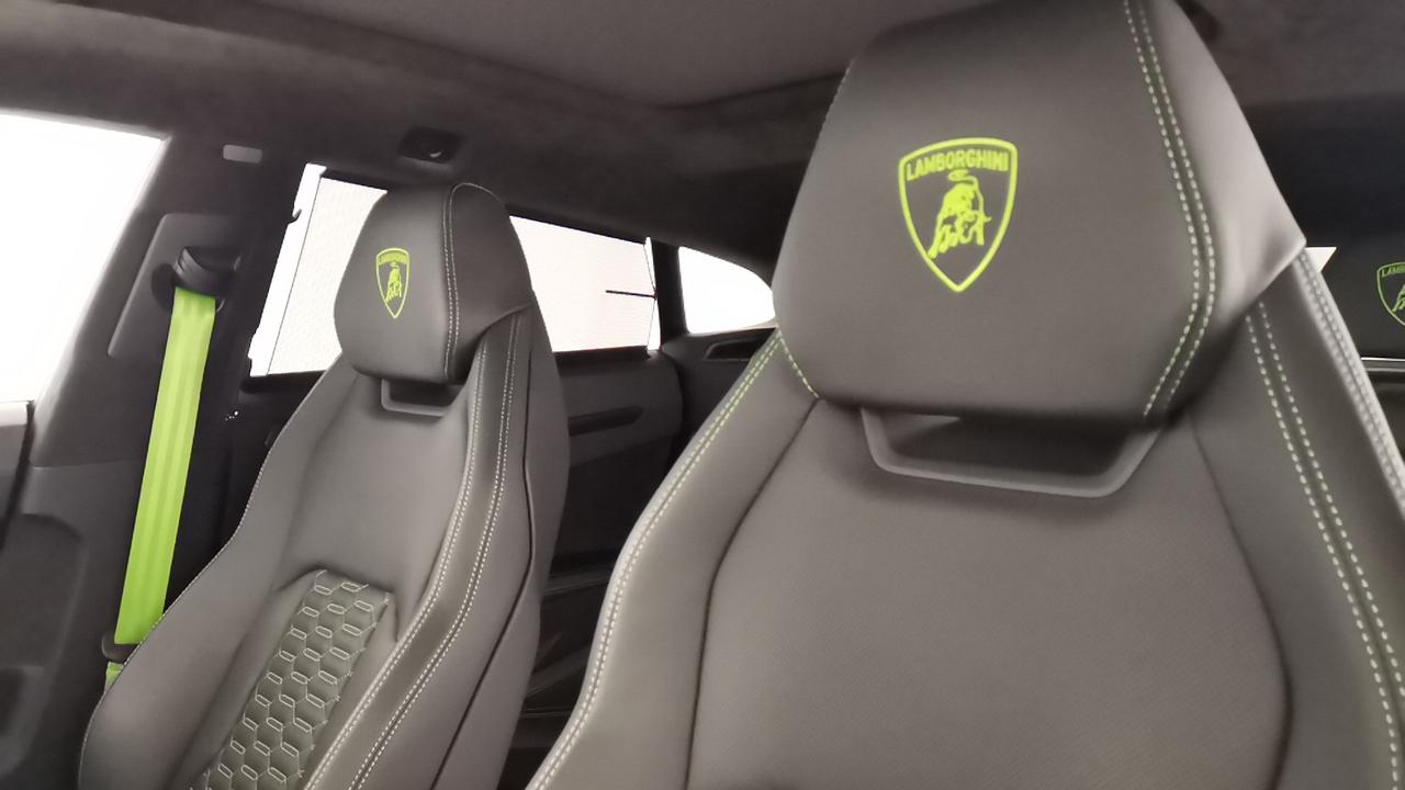 LAMBORGHINI Urus - Urus 4.0 V8 S auto