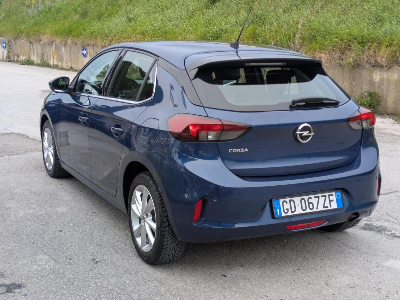Opel Corsa 1.2 Elegance