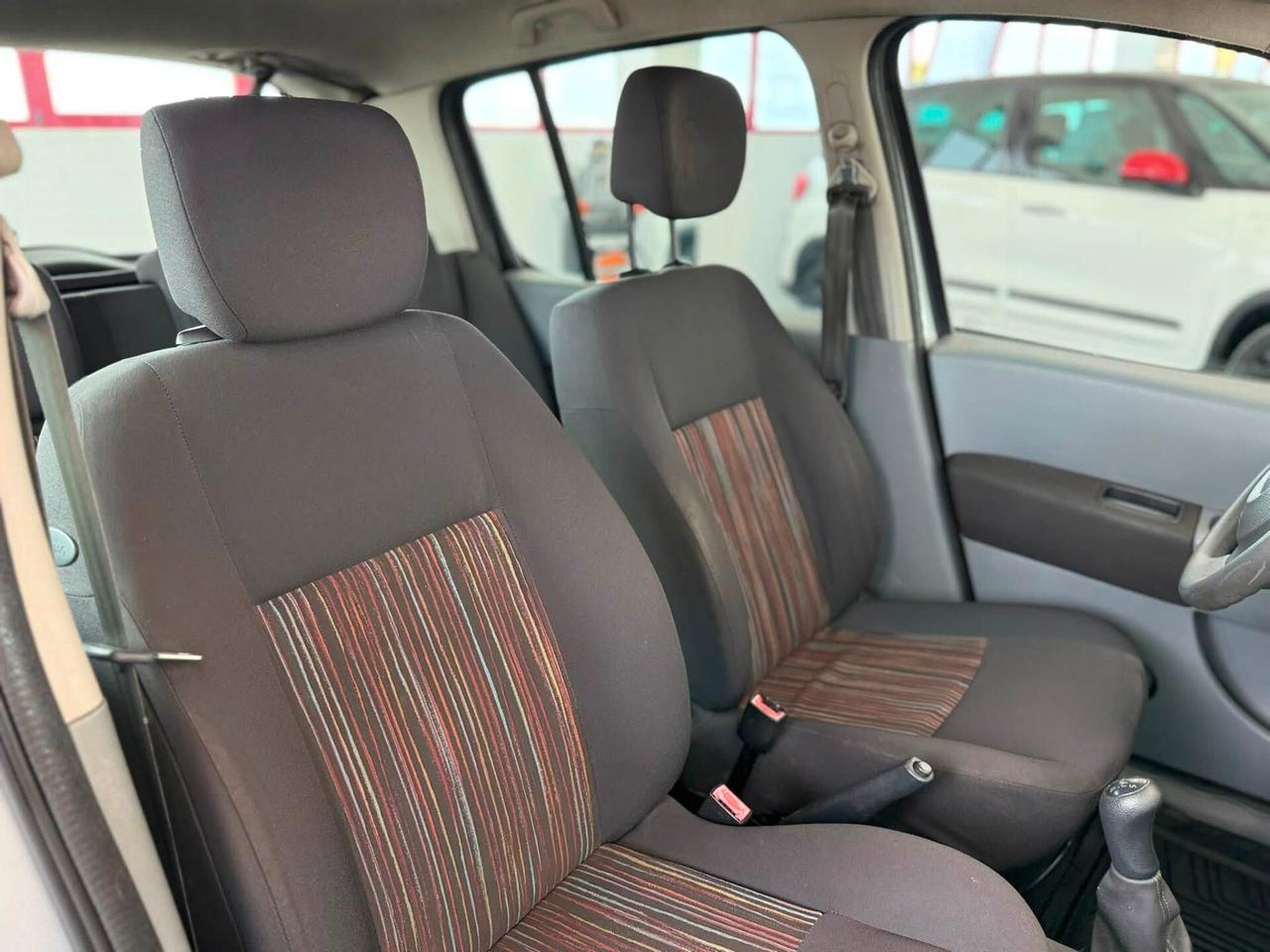 Renault Modus 1.5 dci 68 cv 5porte