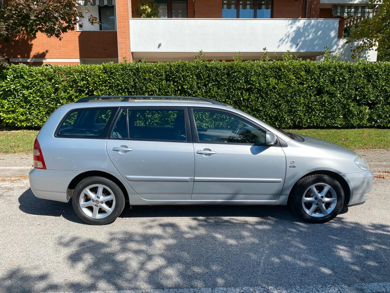 Toyota Corolla 2.0 tdi D-4D Station Wagon