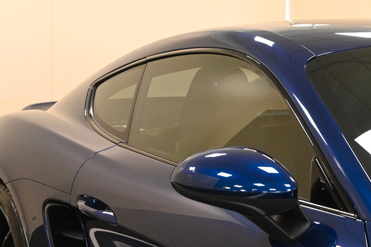 PORSCHE 718 718 Cayman 2.0