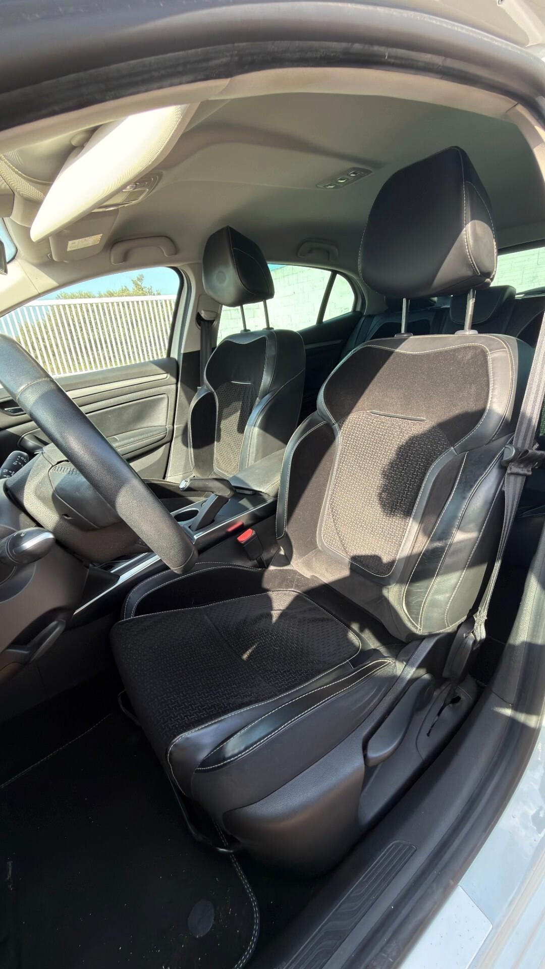 Renault Megane Mégane dCi 8V 110 CV EDC Energy Business