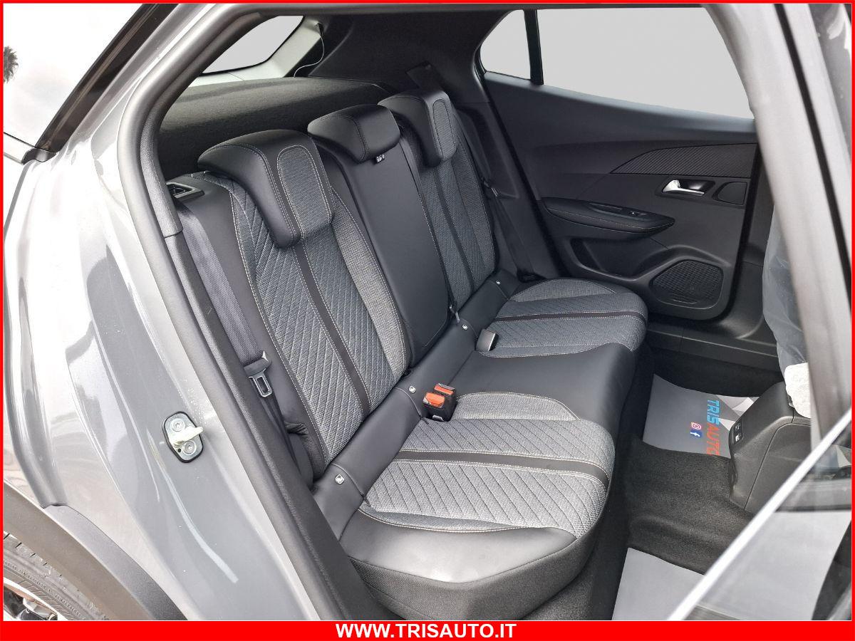 PEUGEOT 2008 1.2 Allure IVATA NEOPATENTATI (FULL LED+PELLE+NAVI)