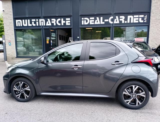 TOYOTA Yaris 1.5 Hybrid 5 porte Neopatentati