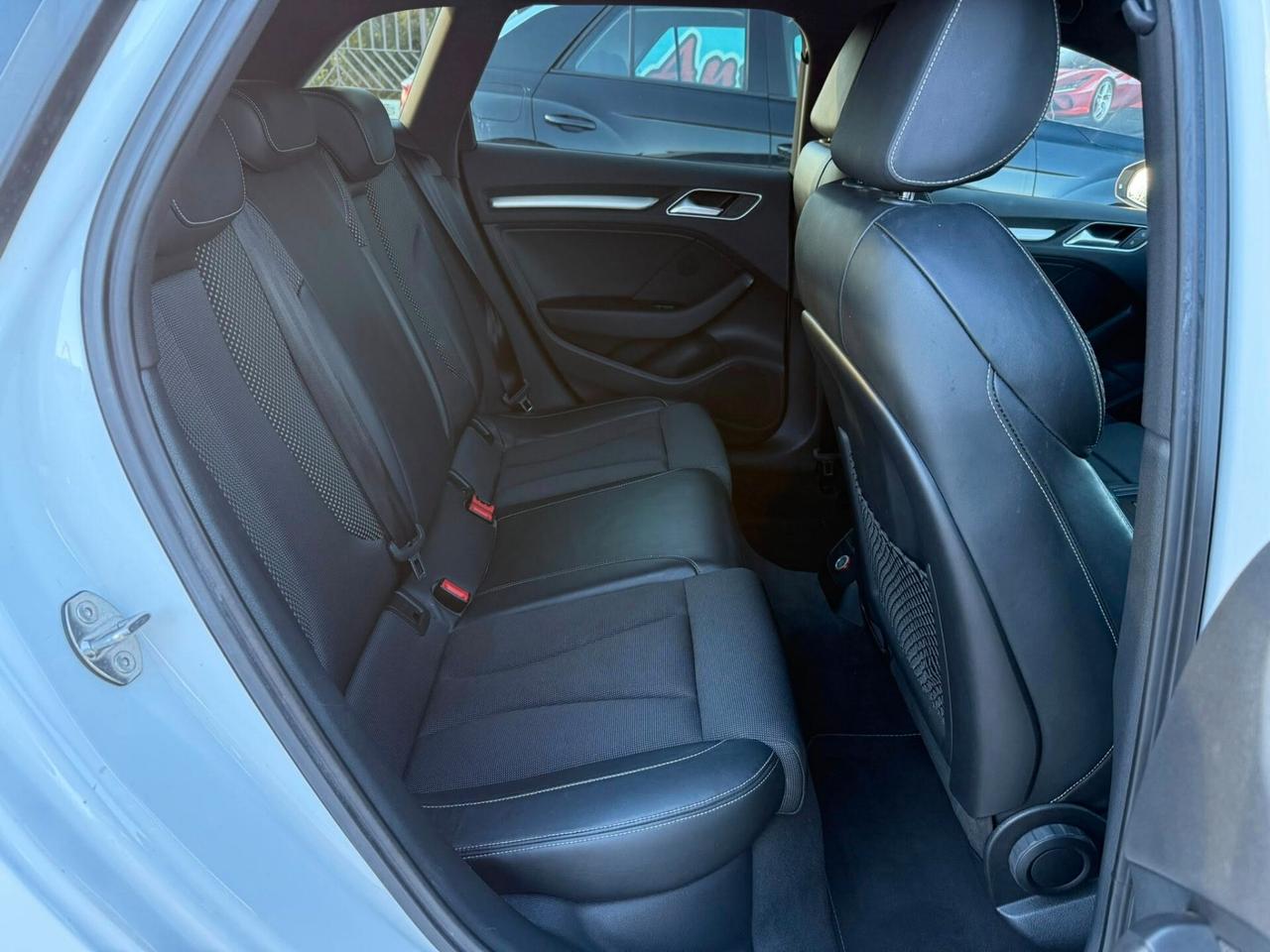 Audi A3 SPB 2.0 TDI 150 CV -S LINE- UNICOP.