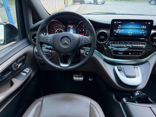 MERCEDES-BENZ V 300 D PREMIUM 4 MATIC 239CV 7 POSTI TETTO PANORAMA