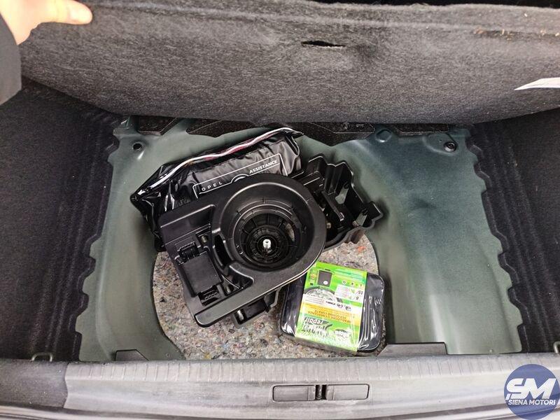 Opel Corsa Corsa 1.2 Design & Tech