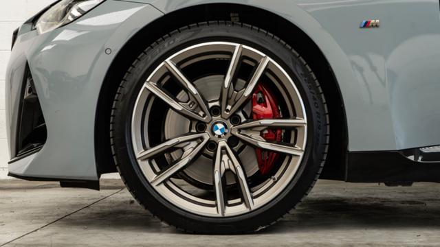 BMW 240 M 240i xDrive IVA ESPOSTA