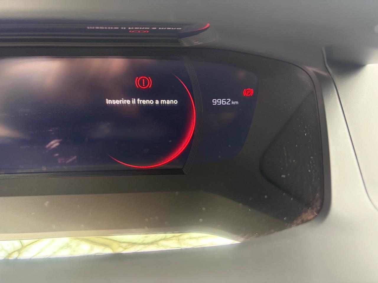 Peugeot 2008 Hybrid GT Exclusive 2025 INCIDENTATA