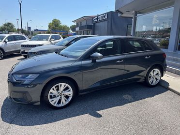 AUDI A3 SPORT. BECK 2000 TDI 115 CV S.TRONIC