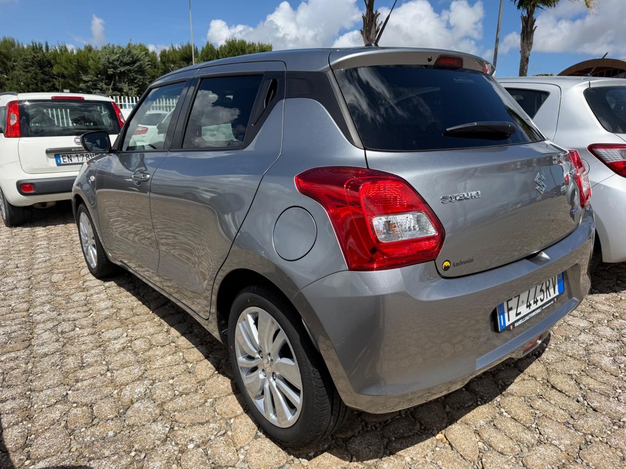 Suzuki Swift 1.2 Hybrid Top