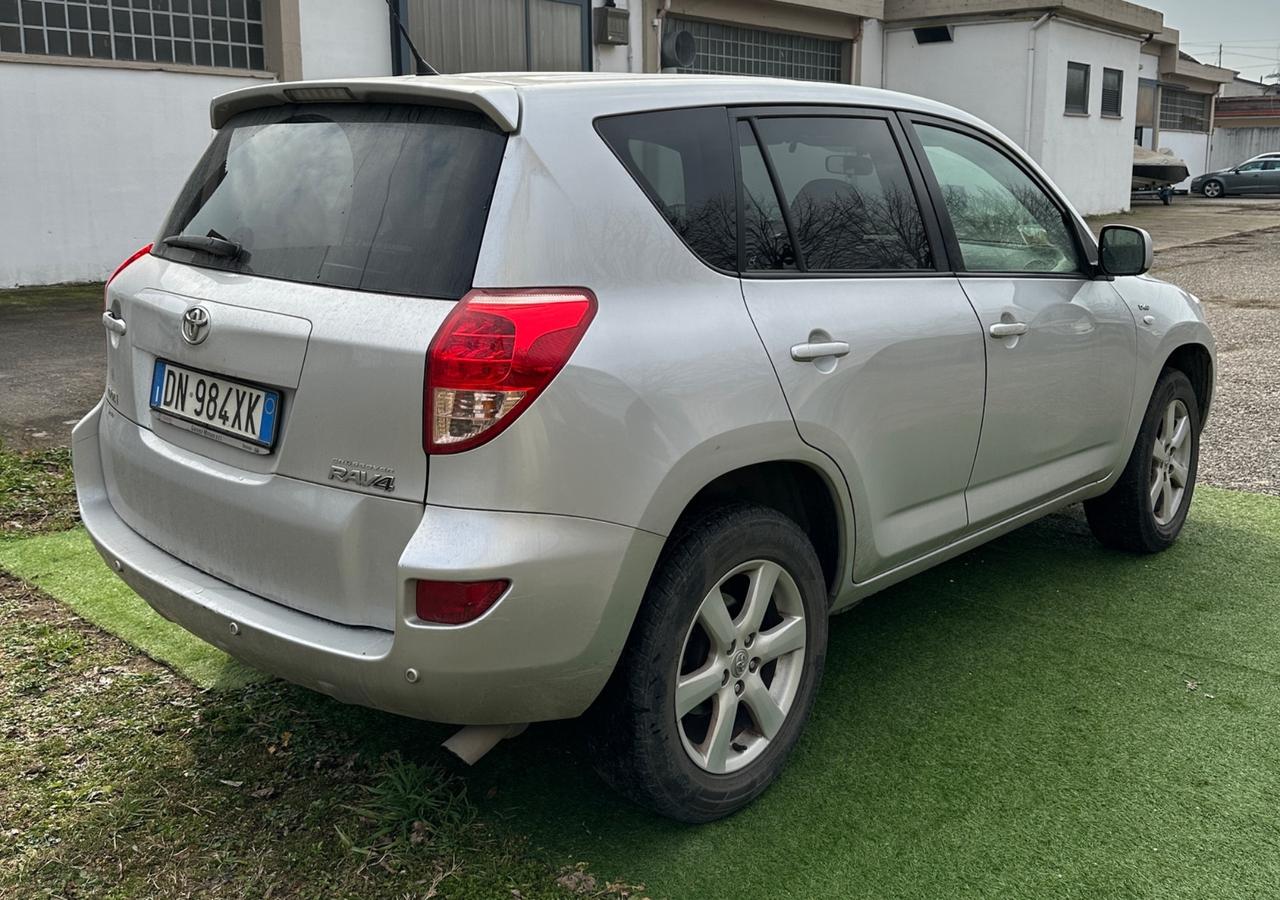 Toyota RAV 4 RAV4 Crossover 2.2 D-4D 136 CV DPF Sol