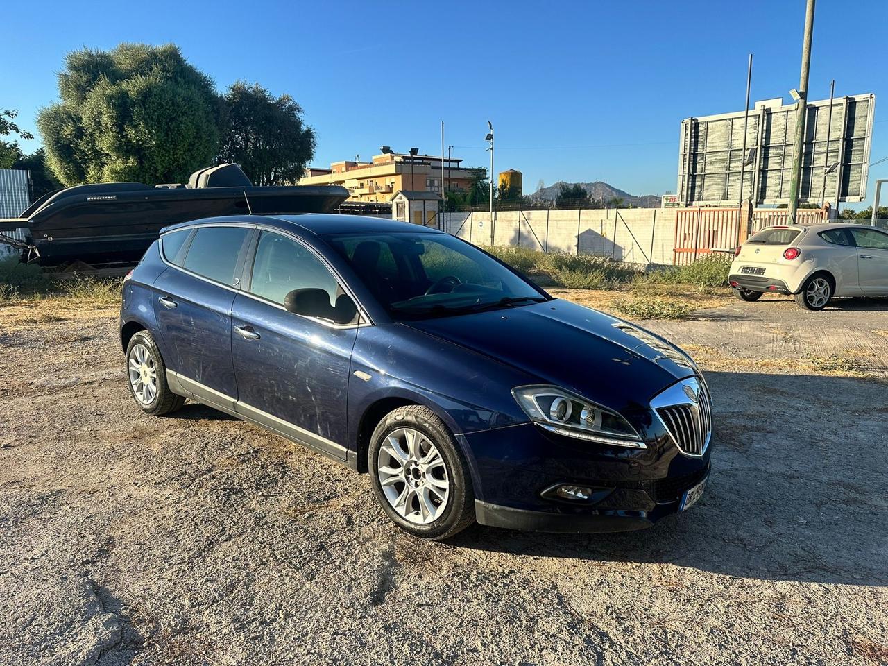 Lancia Delta 1.6 MJT DPF Selectronic Oro