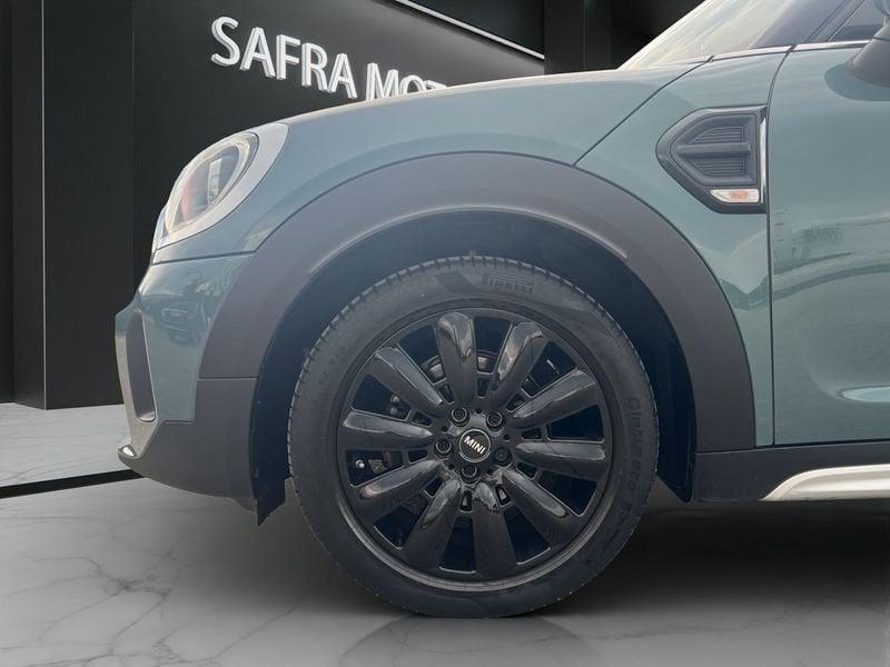 MINI Countryman Cooper D Essential automatica