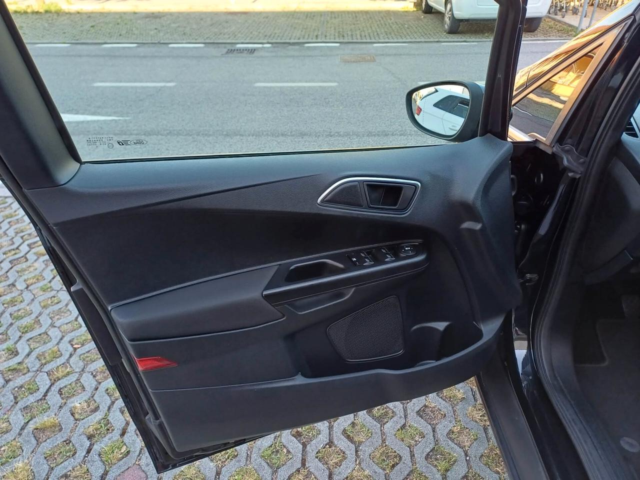 Ford B-Max 1.4 90 CV Business