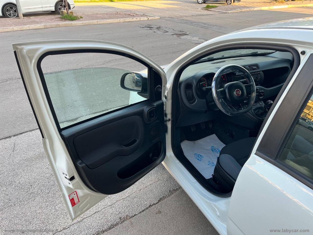 FIAT Panda 1.0 FireFly S&S Hybrid Easy
