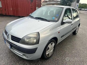 RENAULT Clio 1.4 16V cat 5 porte Expression