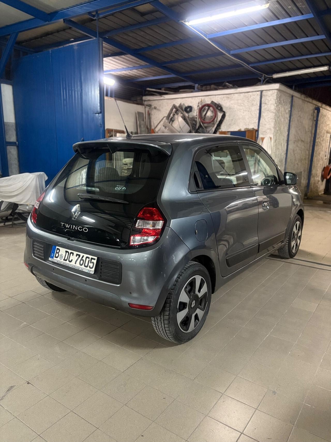 Renault Twingo 1.0 sce Limited Automatica