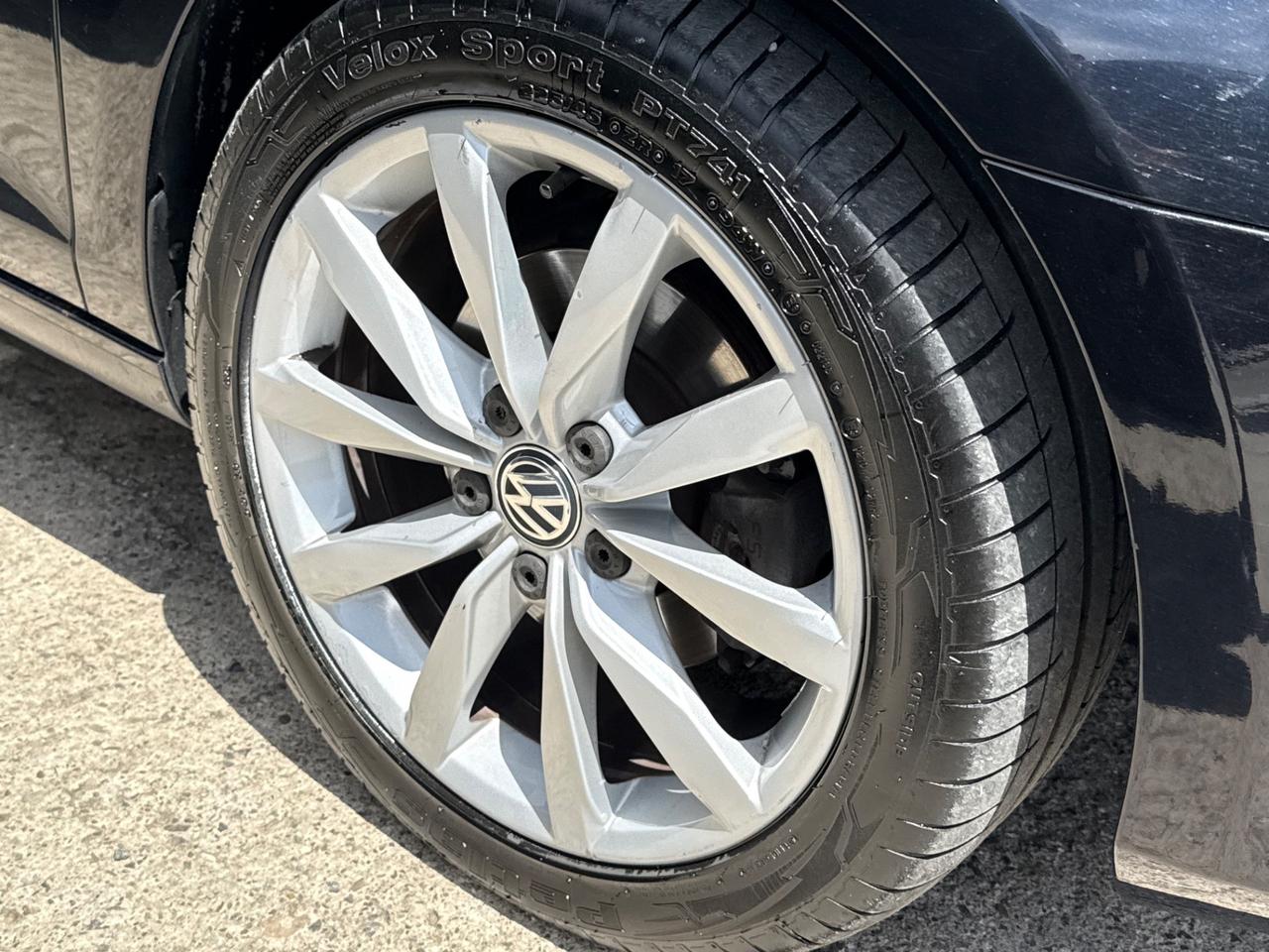 Volkswagen Golf 1.6 TDI DPF 5p. Highline