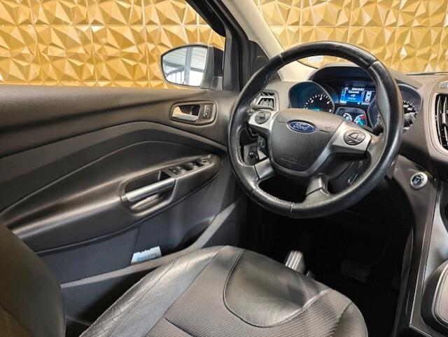 Ford Kuga 2.0 TDCI 150 CV S&S 4WD Powershift Titanium