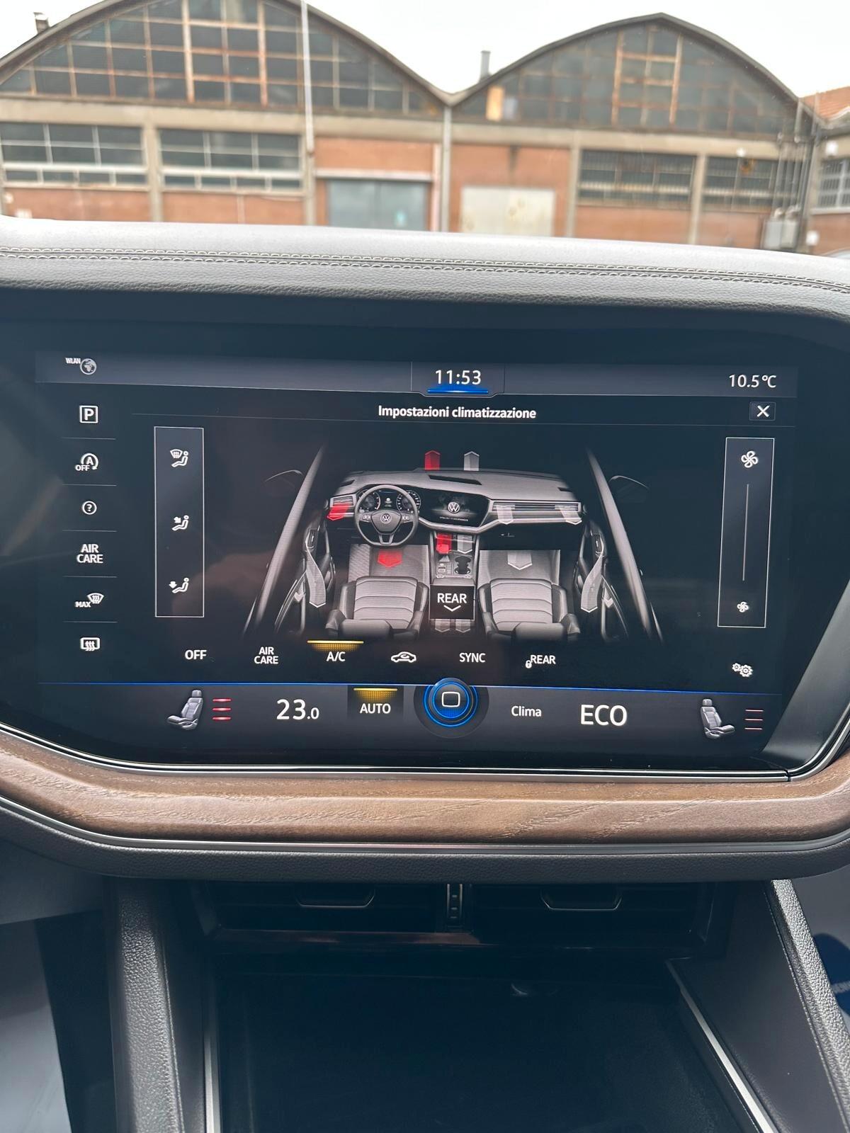 Volkswagen Touareg 3.0 V6 TDI SCR Atmosphere TETTO APRIBILE E INTERNI IN PELLE TOTALE CON MEMORIA