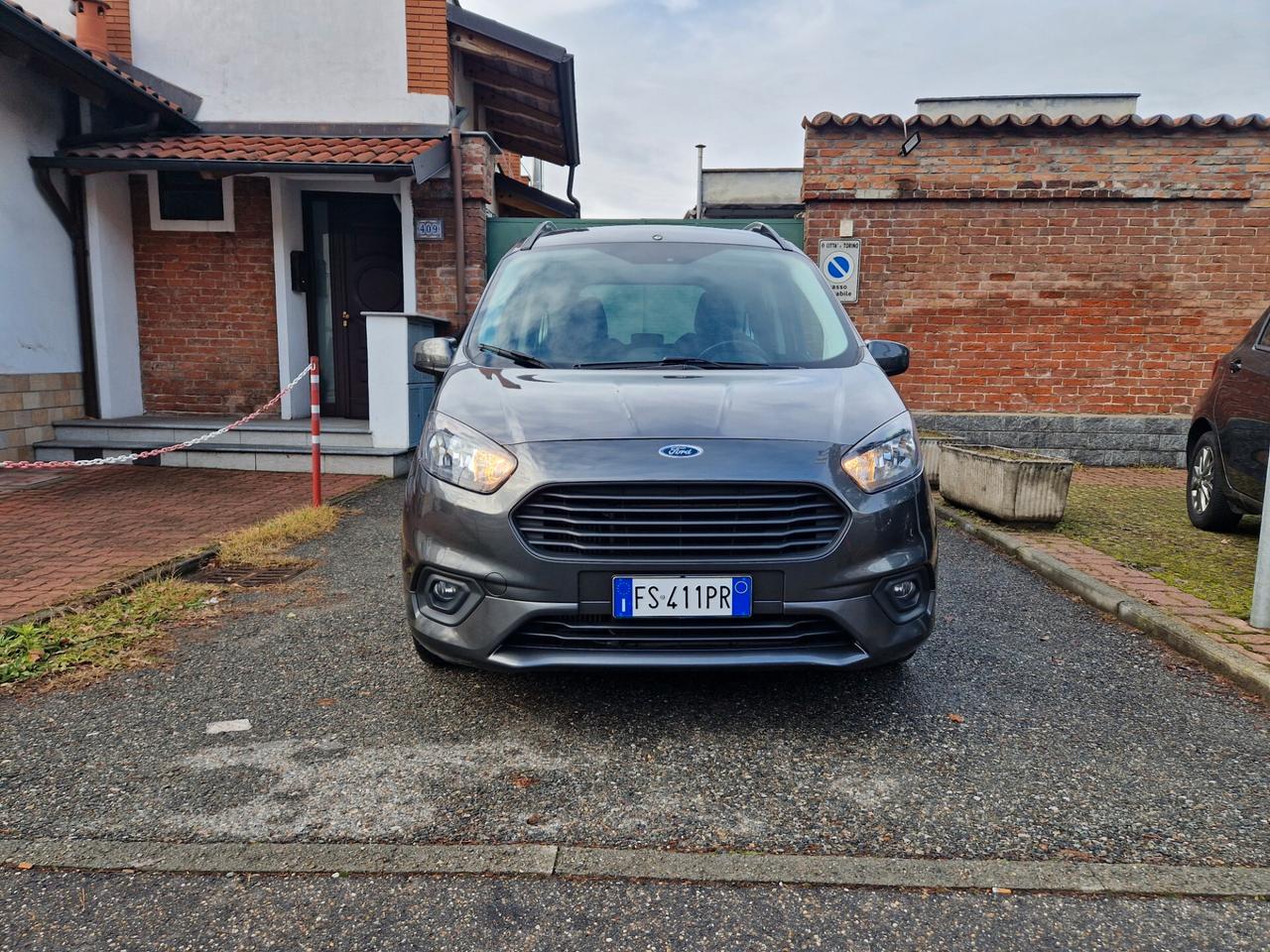 Ford Tourneo Courier 1.0 100CV "33.500 km" Bluetooth, Sensori, Ruotino