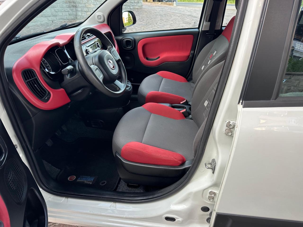 Fiat Panda 0.9 TwinAir Turbo Natural Power Lounge