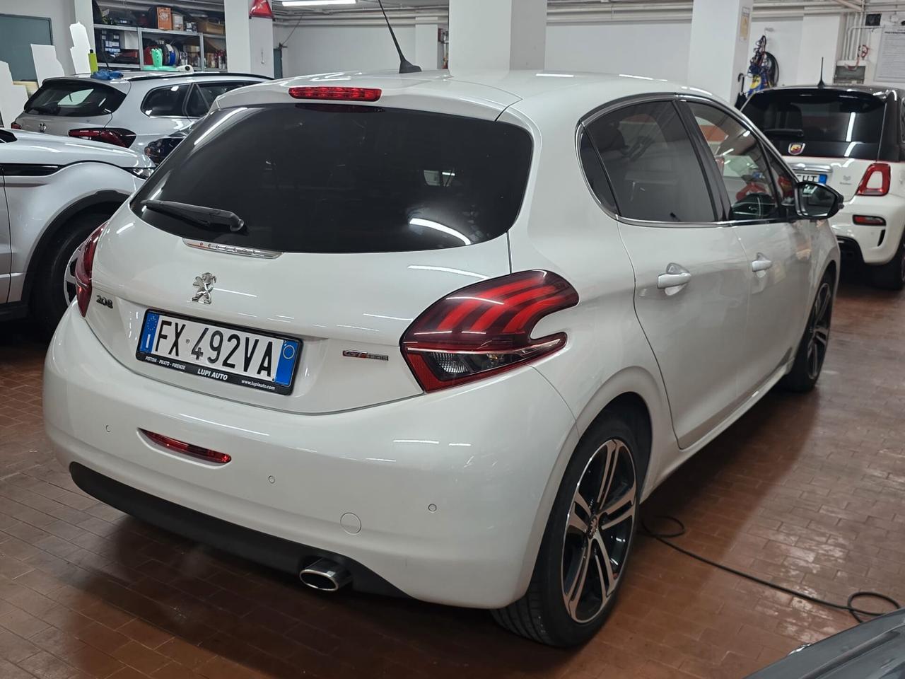 Peugeot 208 BlueHDi 100 S&S 5 porte GT Line