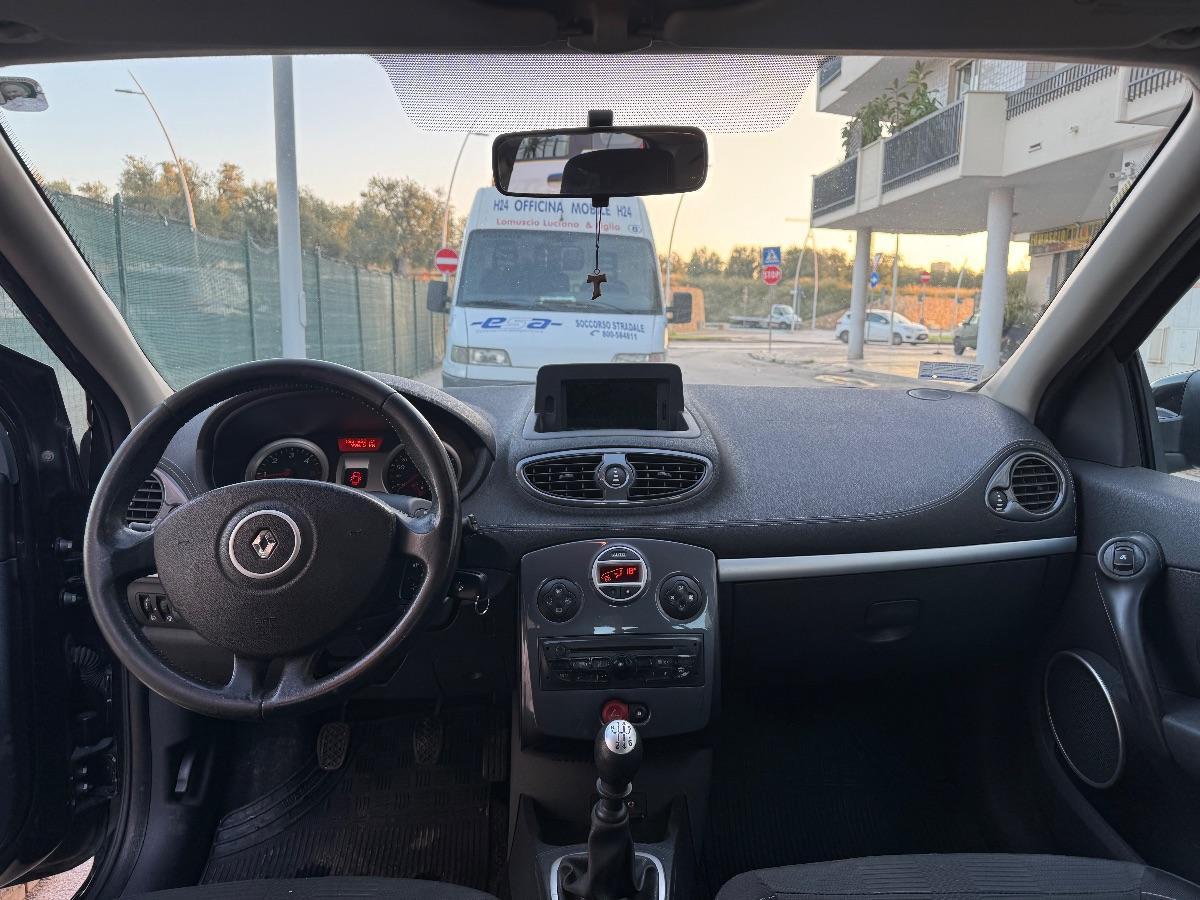 RENAULT CLIO 1.5 dCi 85 CV 5p. Luxe
