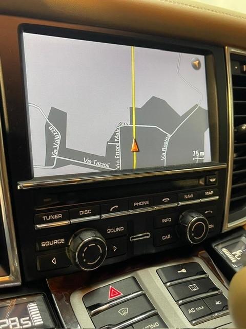 Porsche Panamera 4.8 Turbo