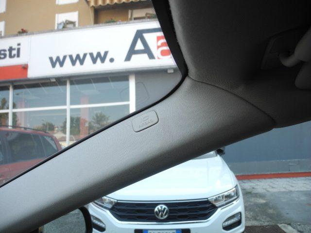 VOLVO V40 D2 1.6 D Kinetic - OK NEOPATENTATI - UNICO PROPR.