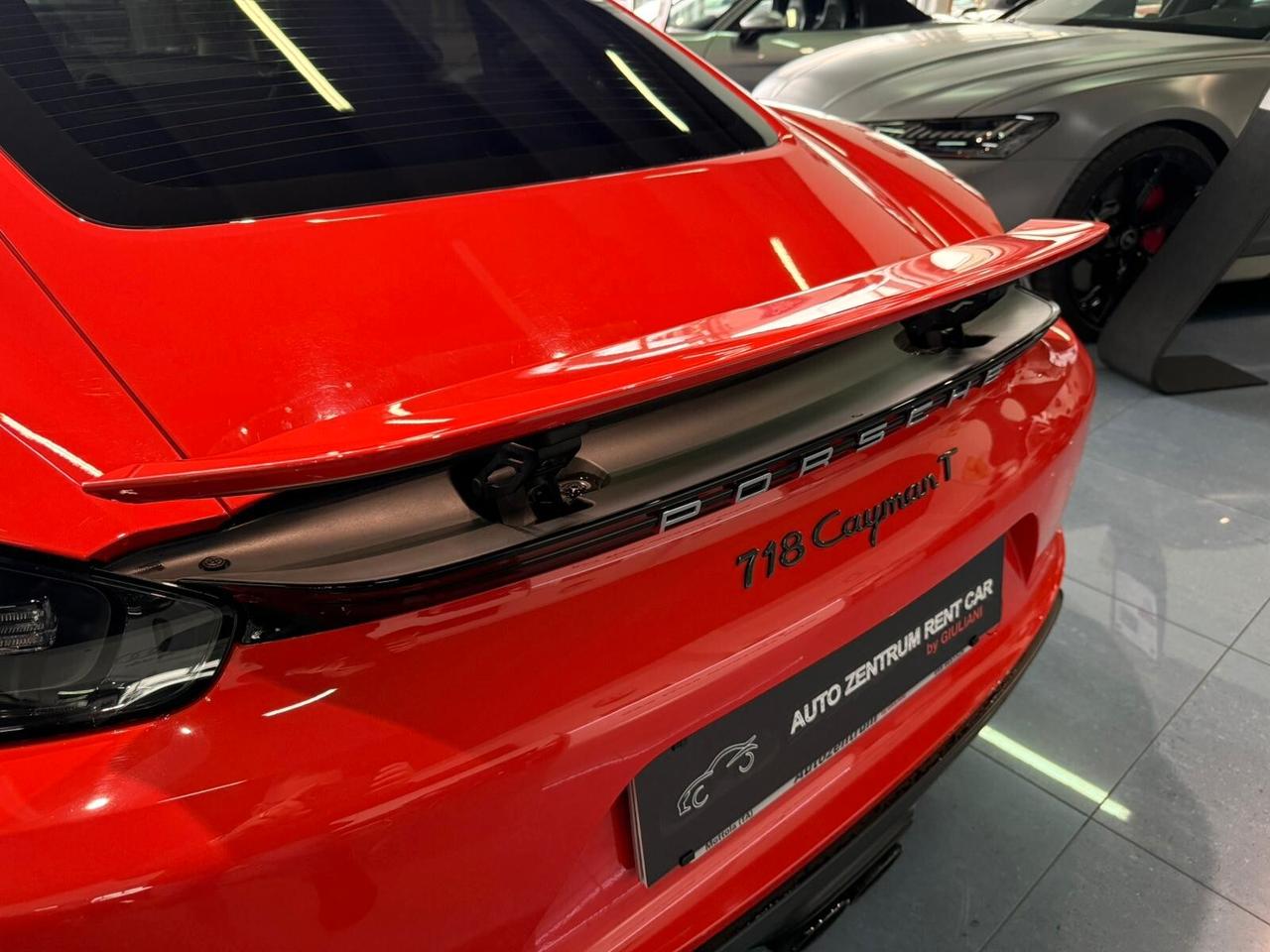 Porsche Cayman 718 T