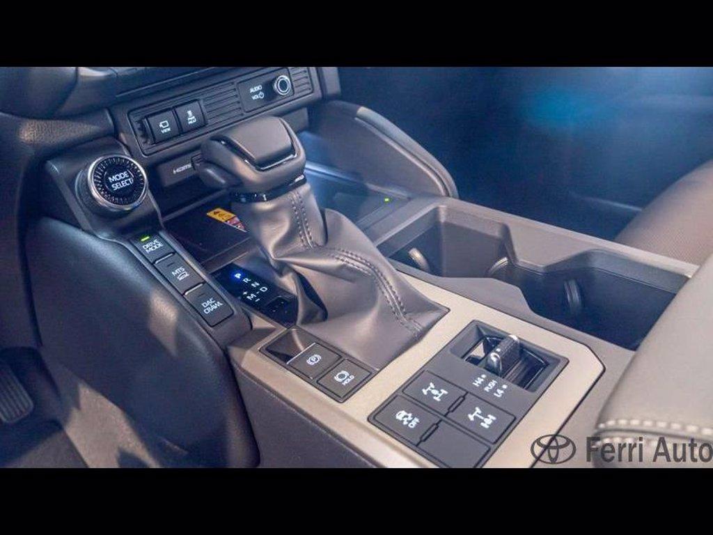 TOYOTA Land cruiser 2.8 d-4d adventure awd auto del 2024