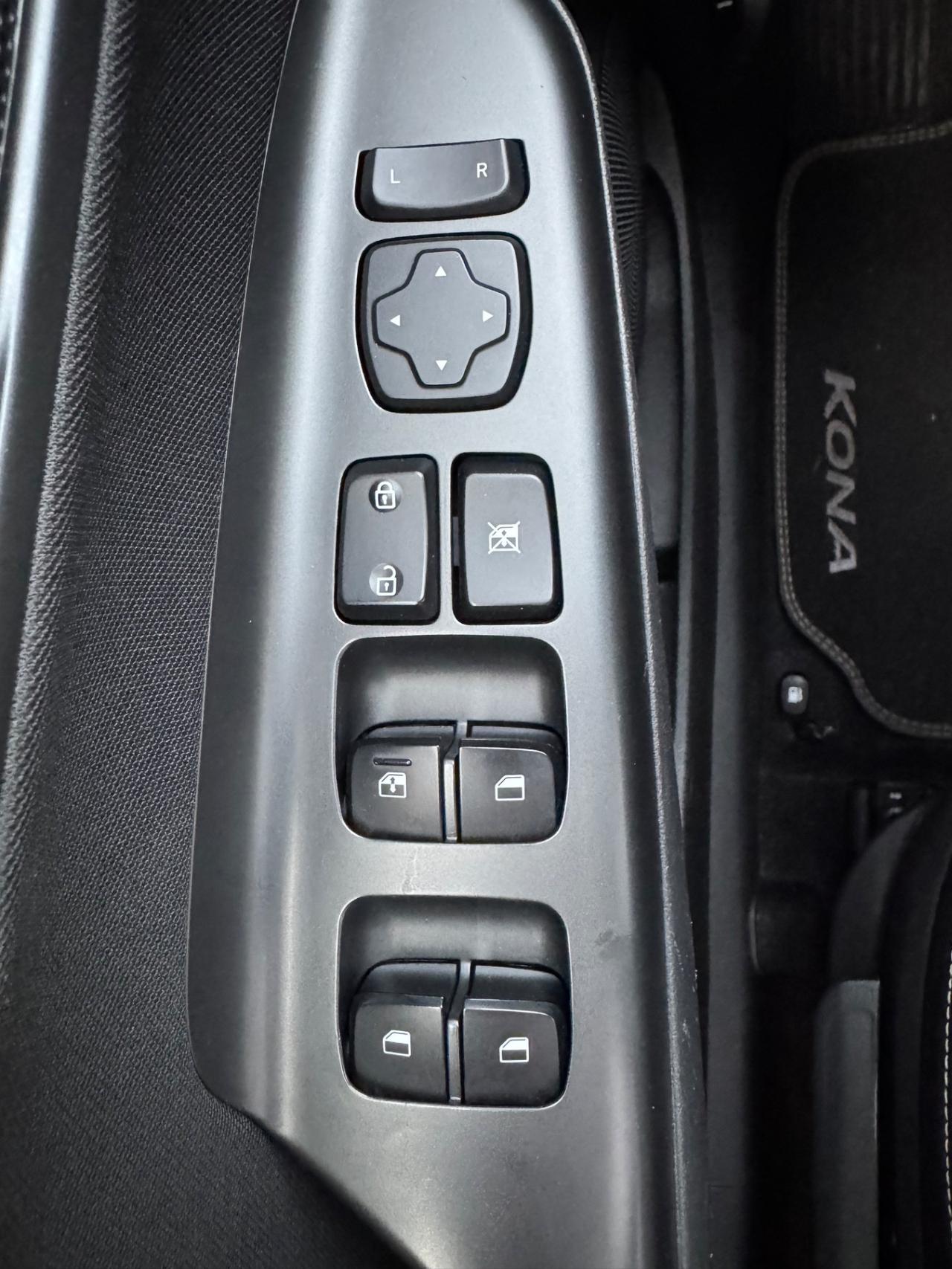 Hyundai Kona 1.6 Hybrid SOLO 63.000 CHILOMETRI