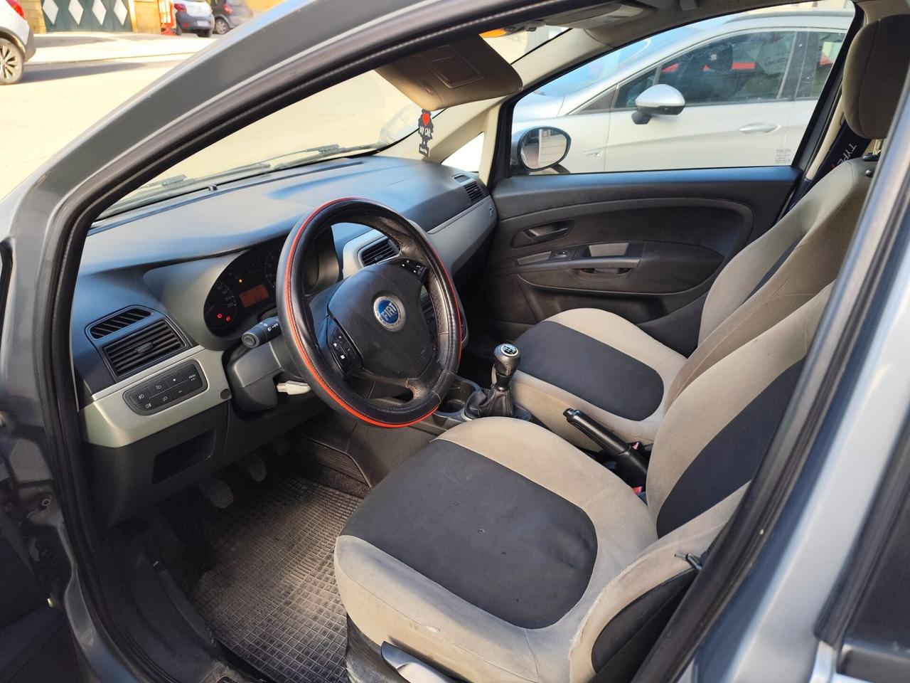 Fiat Grande Punto 1.3 MJT 75 CV 5 porte Dynamic