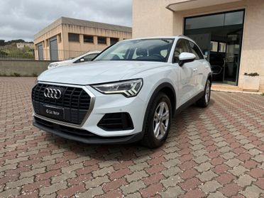 Audi Q3 35 TDI S tronic Business Advanced Matrix