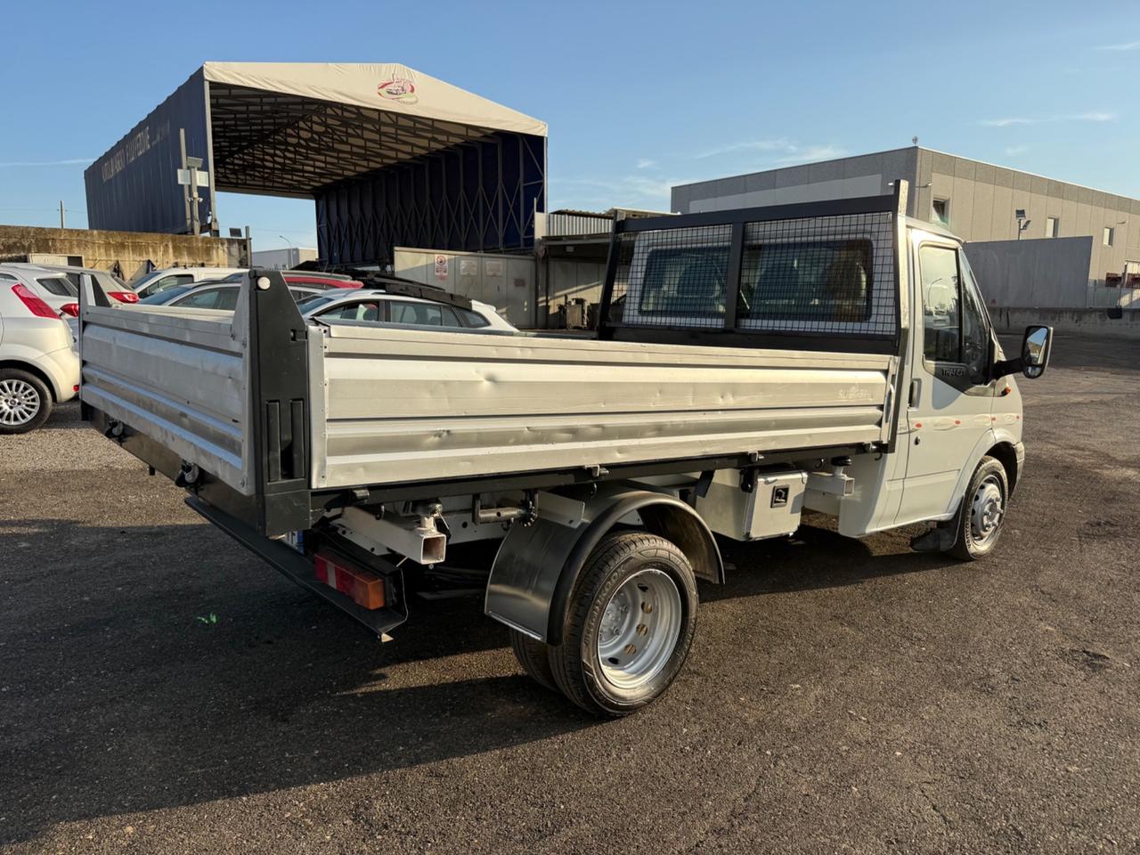 Ford Transit 2.4 Diesel Ribaltabile Trilaterale