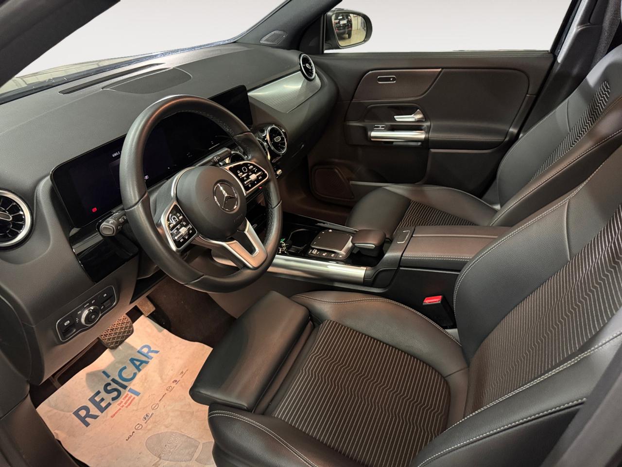 Mercedes-Benz GLA 200 Business auto