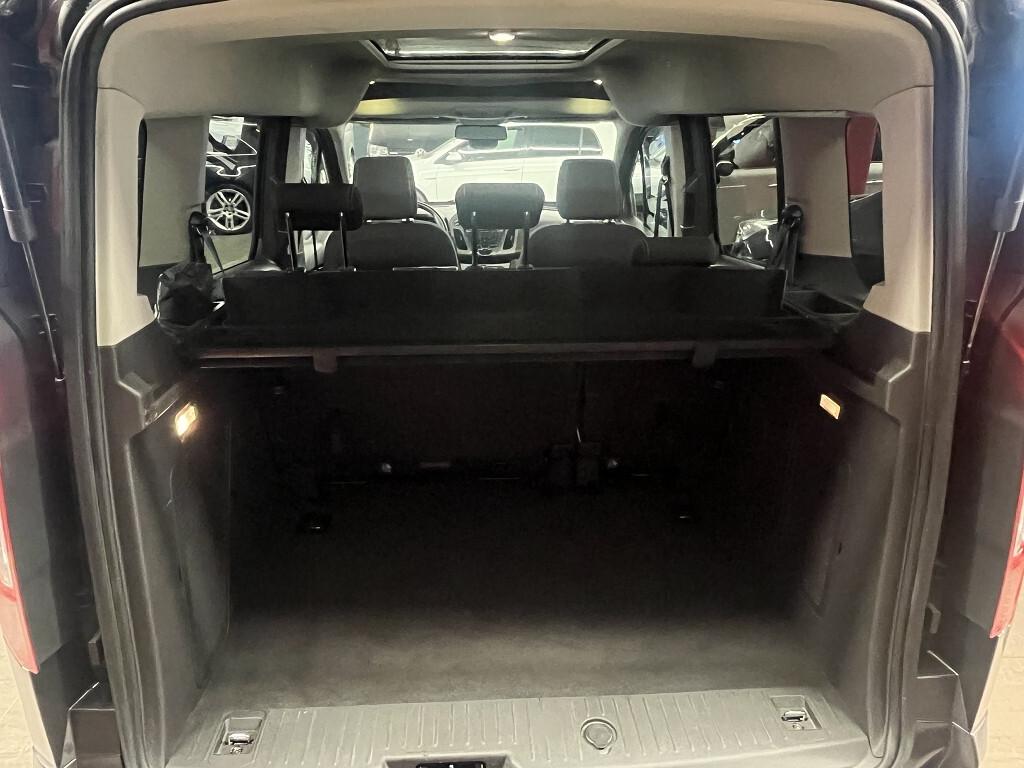 Ford Tourneo Connect 1.5 TDCi Titanium Panorama