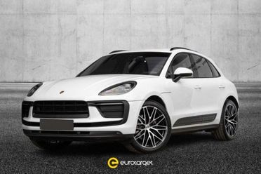 PORSCHE Macan 2.0