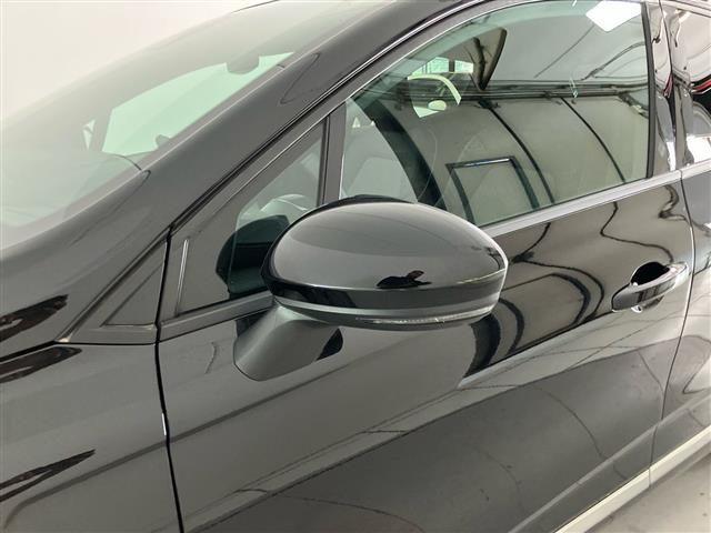 RENAULT Clio 1.0 TCe Techno