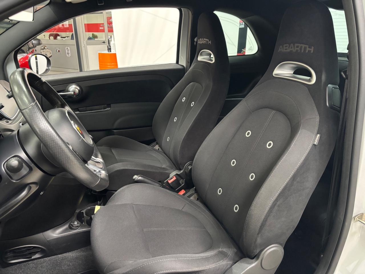 Abarth 595 1.4 Turbo T-Jet 160 CV Pista