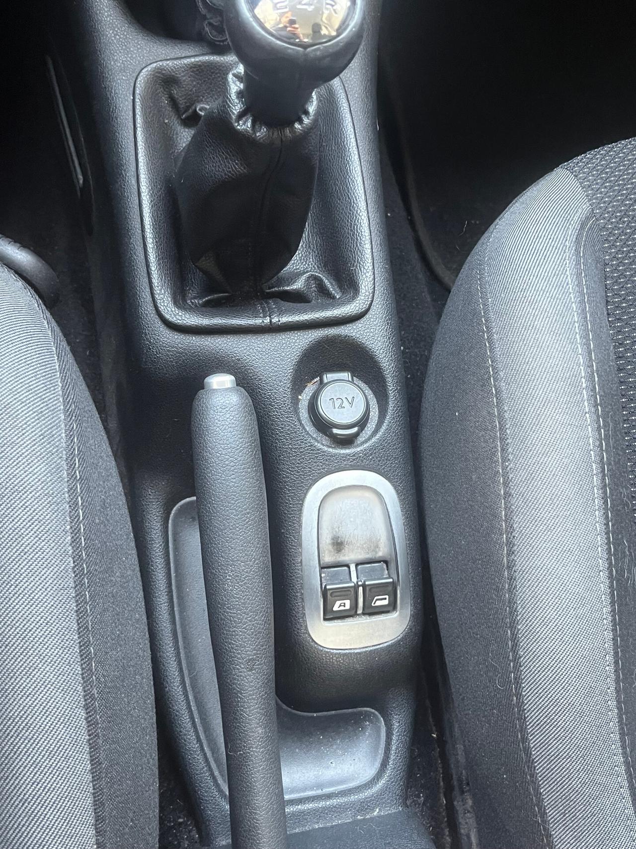 PEUGEOT 206 PLUS 1.1 TRENDY ECO BENZINA/GPL 5 PORTE - ANCHE PER NEOPATENTATI