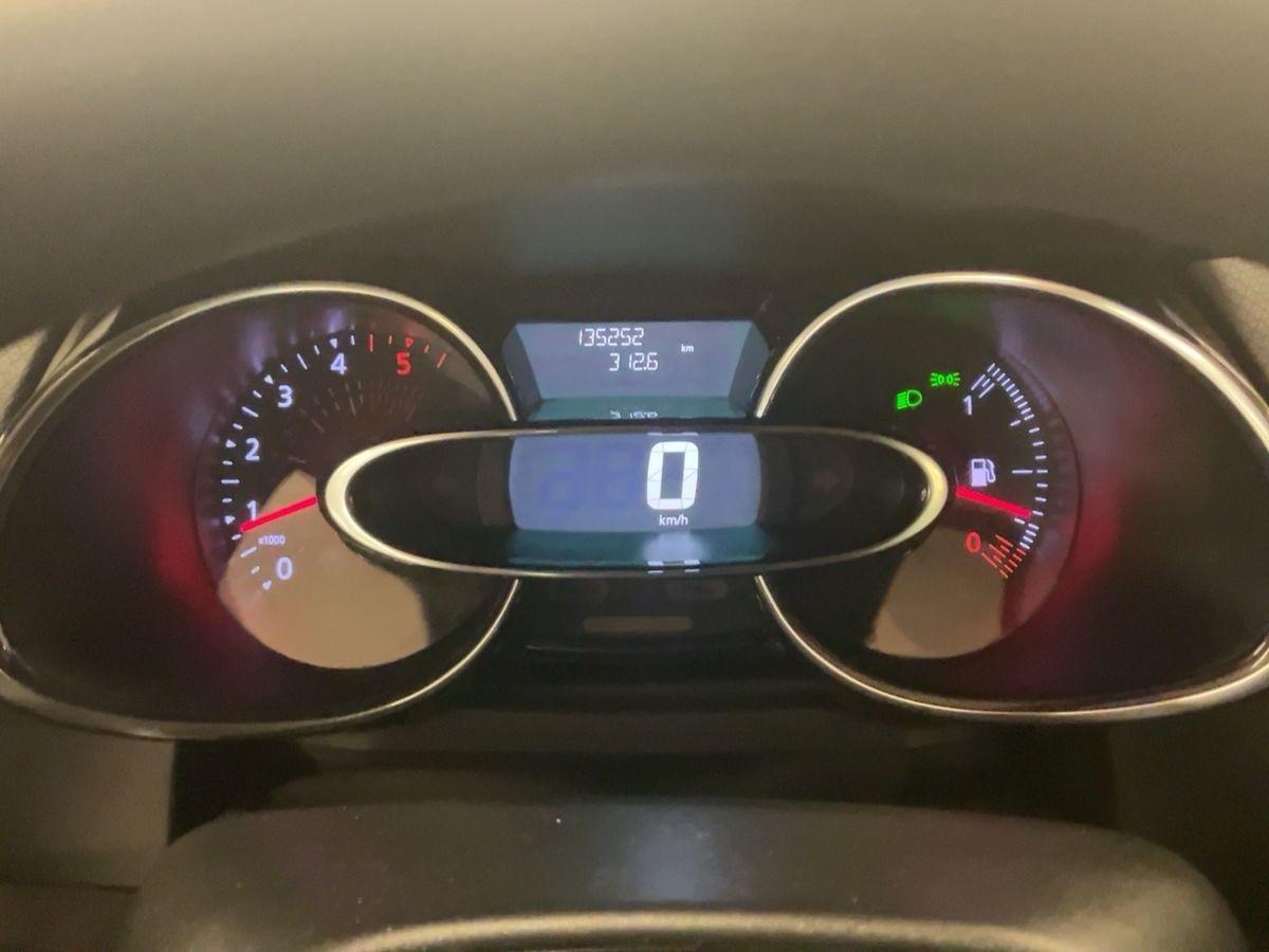 Renault Clio dCi 8V 90CV Start&Stop 82gr 5 porte OK NEOPATENTATI