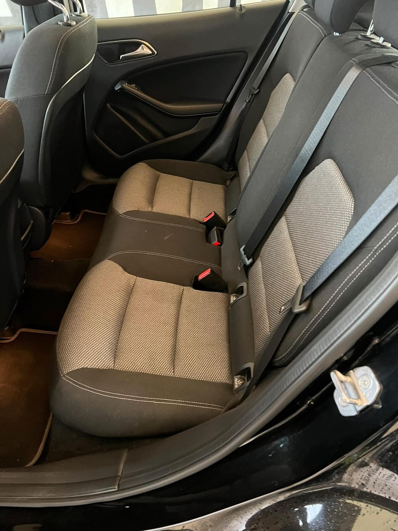 Mercedes-benz GLA 200 d Automatic Executive