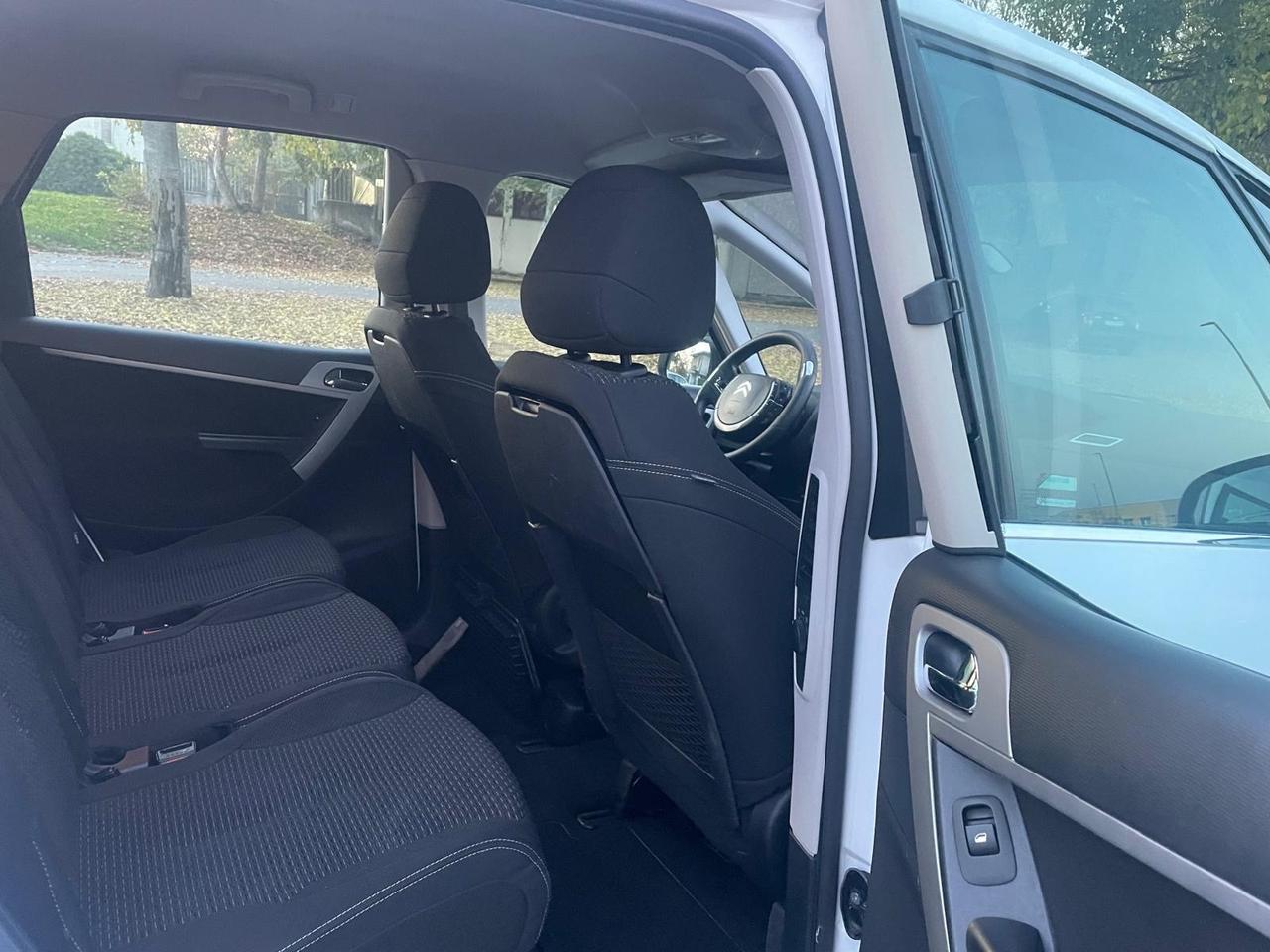 Citroen C4 Picasso 1.6 HDi 110 FAP Exclusive 2012