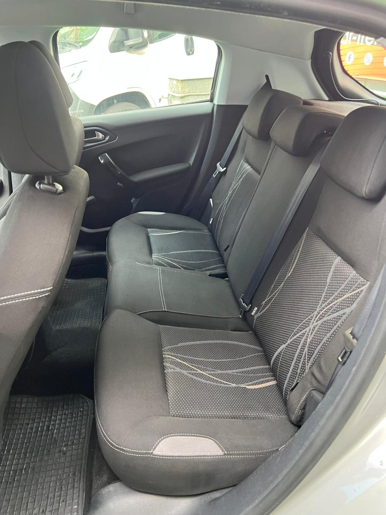 Peugeot 208 1.4 VTi 95 CV 5p. GPL Active